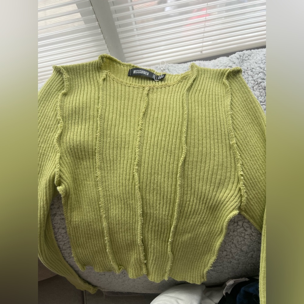 Missguided Green Long Sleeve Ribbed Tee